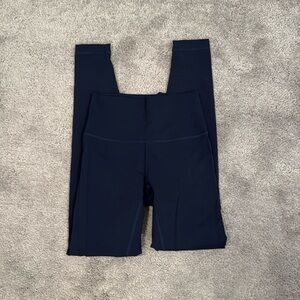 Lululemon Navy Wunder Under Leggings